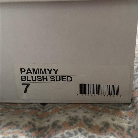 Steve Madden PAMMY nude suede wedges - Picture 3 of 3